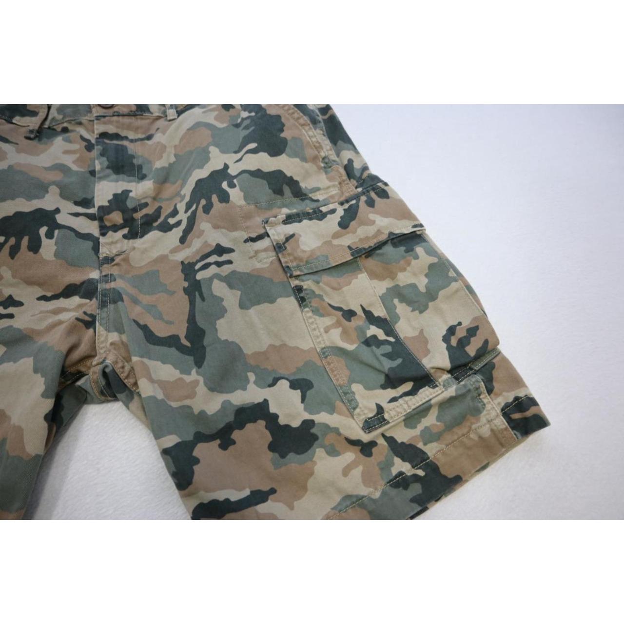 Chinon Men's Khaki Shorts (3)