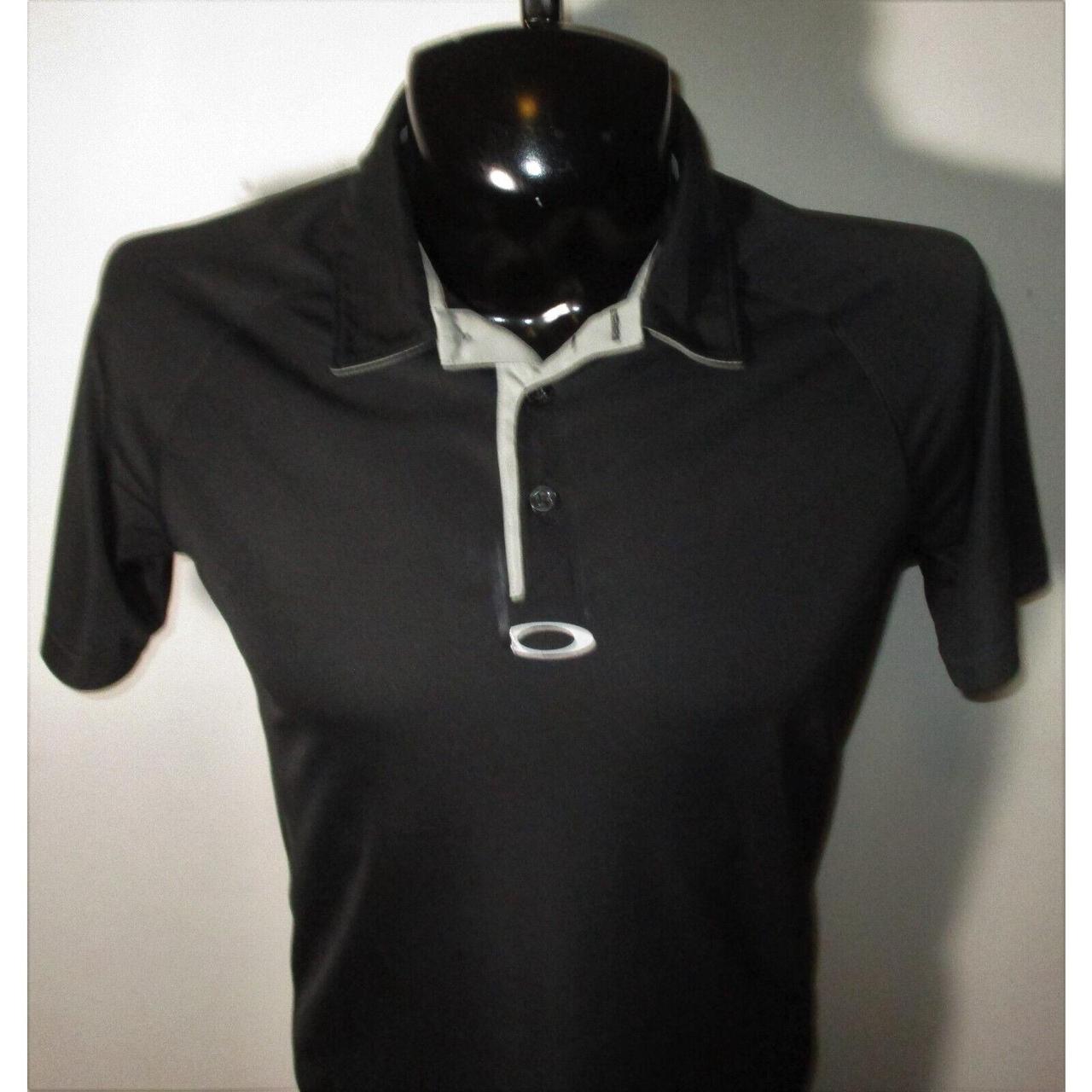 Oakley Men's Black Polo-shirts | Depop