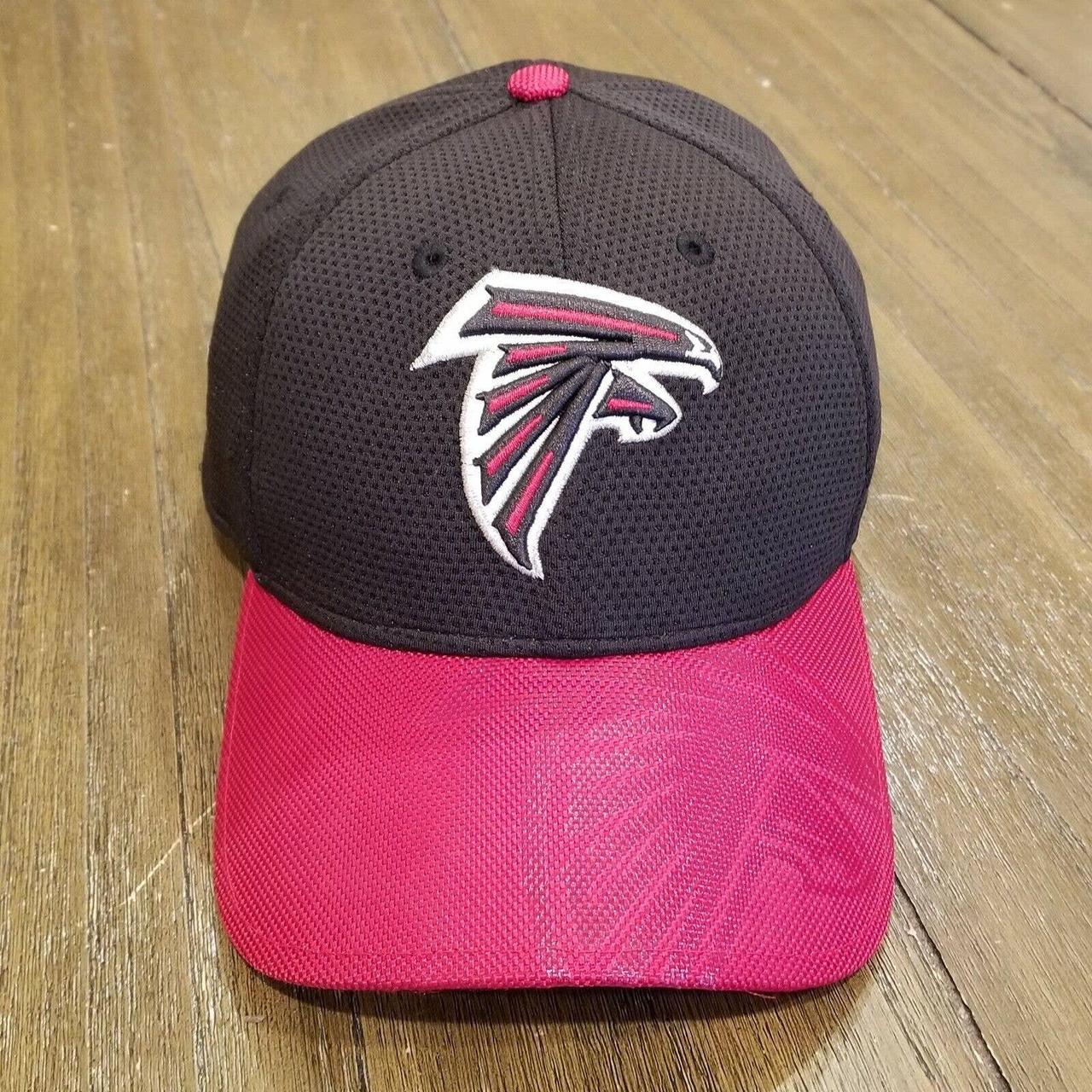 New Era Men's Atlanta Falcons Logo Black 39Thirty Stretch Fit Hat