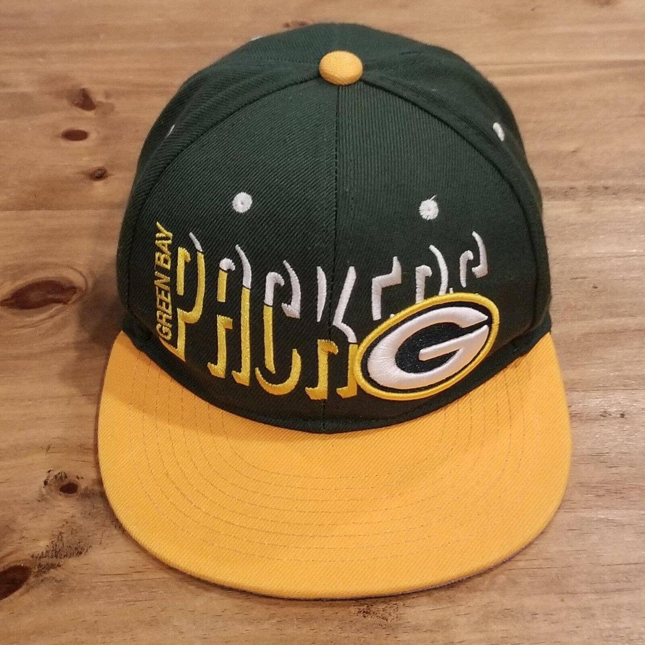 Men's Green Bay Packers hat by New Era. Retro design - Depop