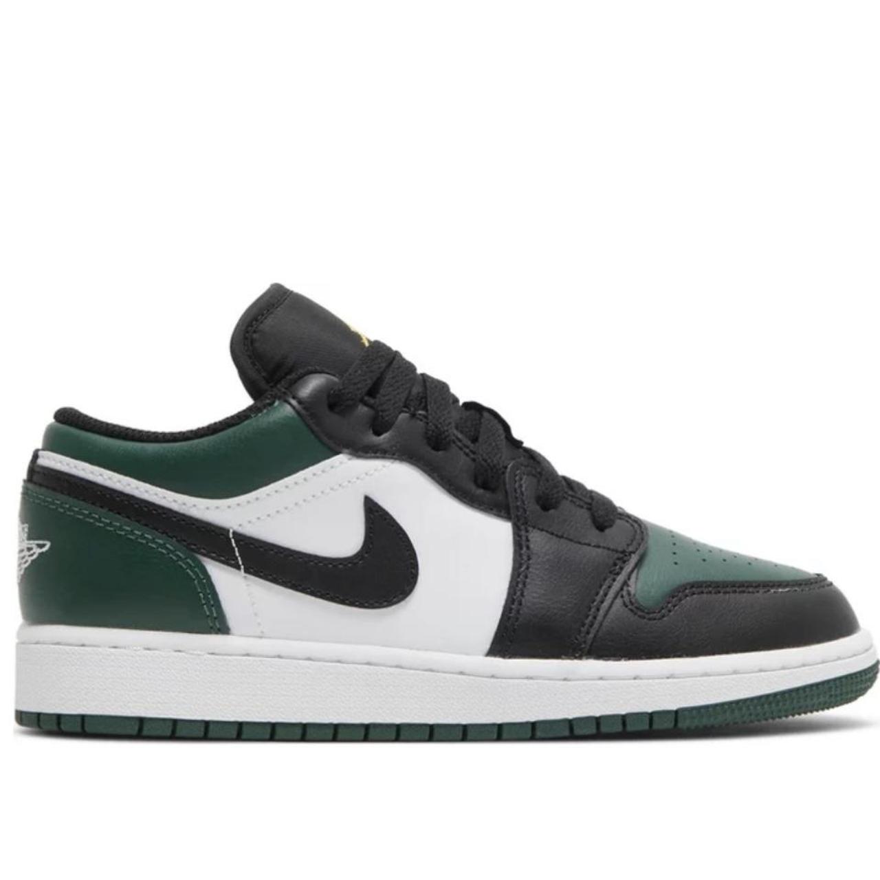 Air Jordan 1 low GS ‘Green Toe’ Size 7.5, 6Youth... - Depop