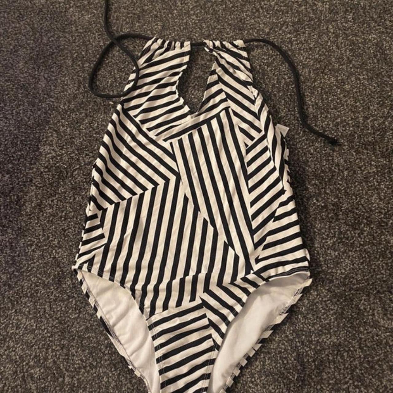 Primark Women's Black and White Swimsuitonepiece Depop