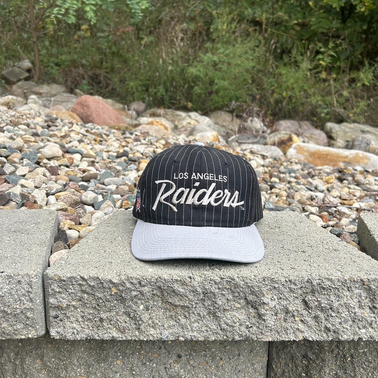 VINTAGE LOS ANGELES RAIDERS SNAPBACK HAT-GRAY