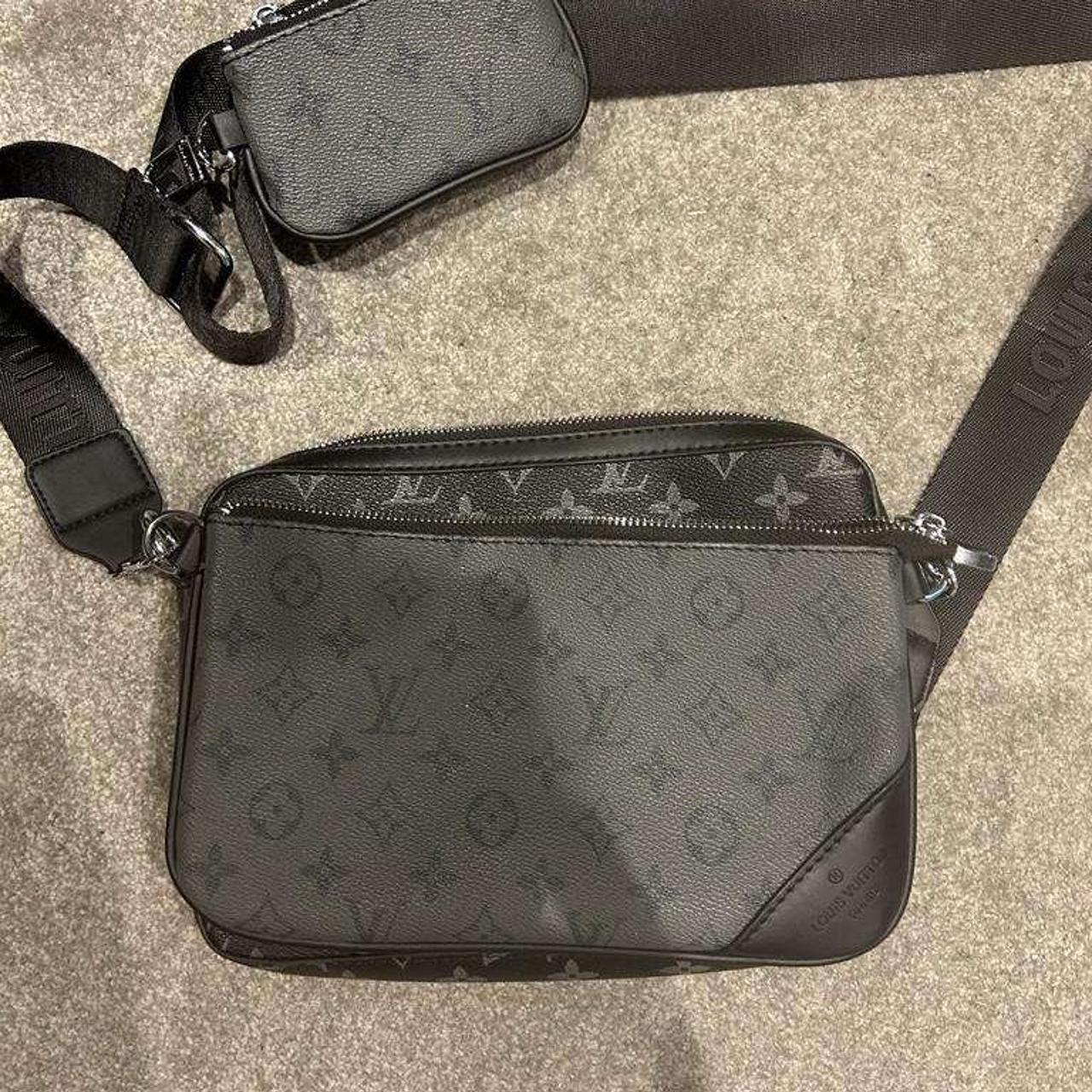 Lv trio messenger bag - Depop