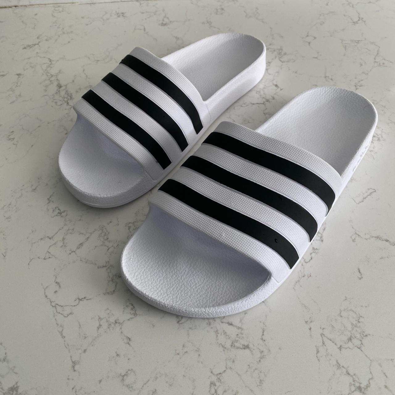 Ladies adidas sale sliders size 6