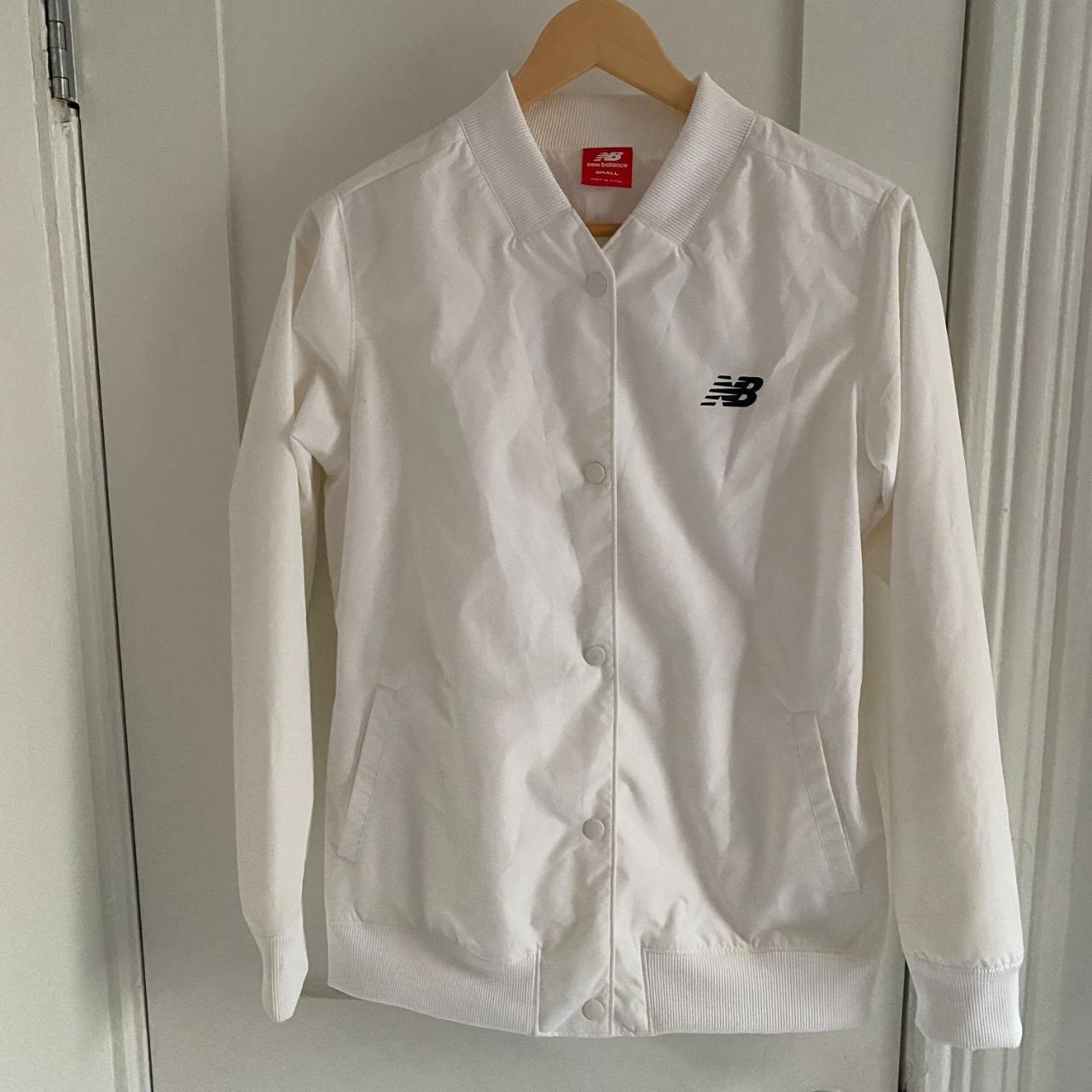 New Balance Women's White Light Athletic Jacket Depop