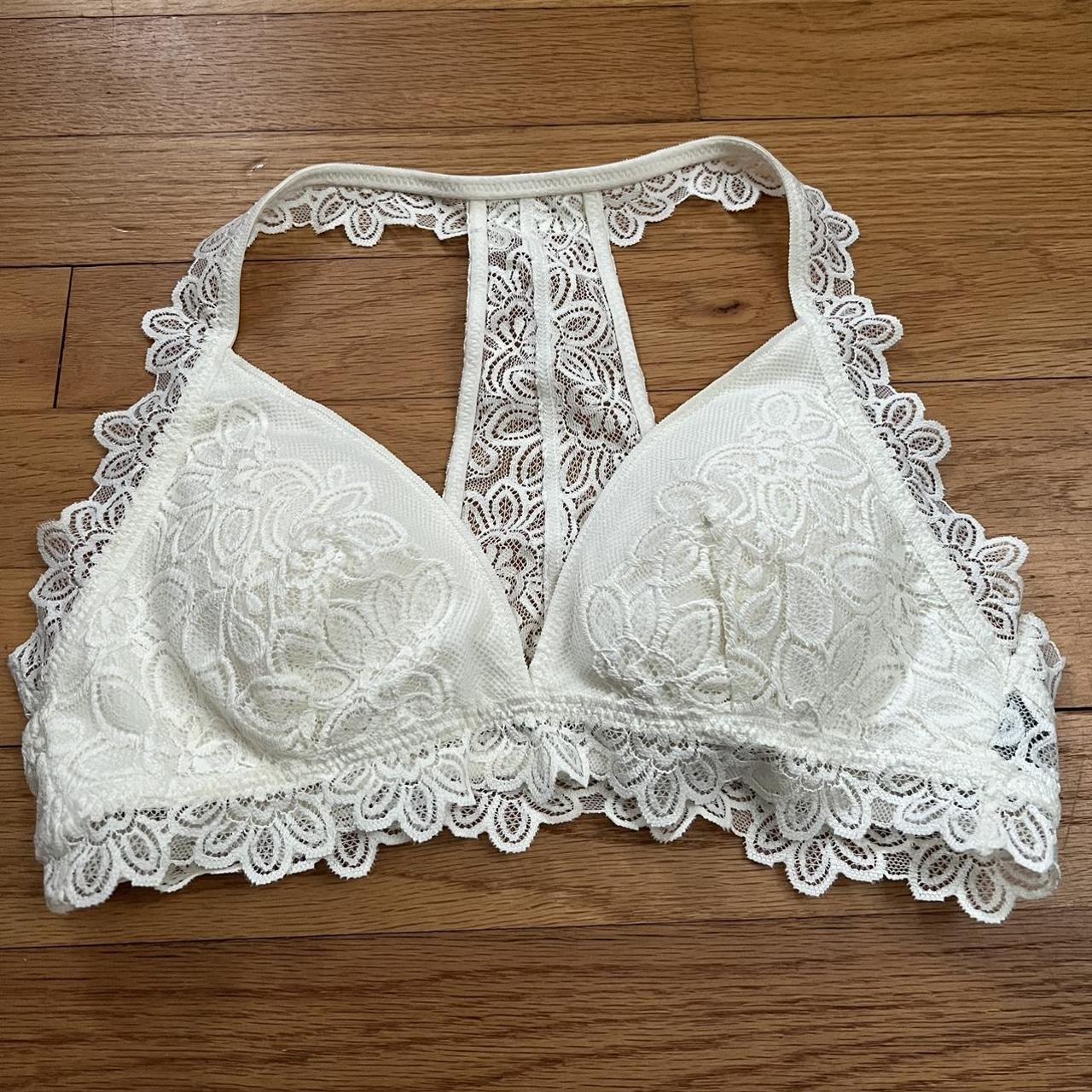 Aerie Women's White Bra Depop