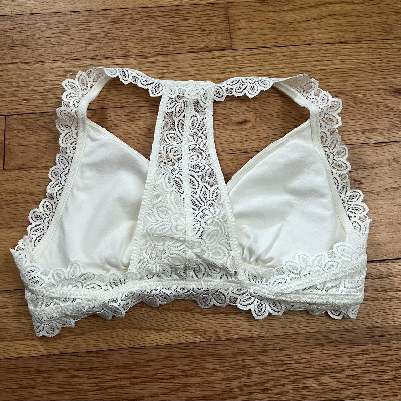 Aerie Women's White Bra Depop
