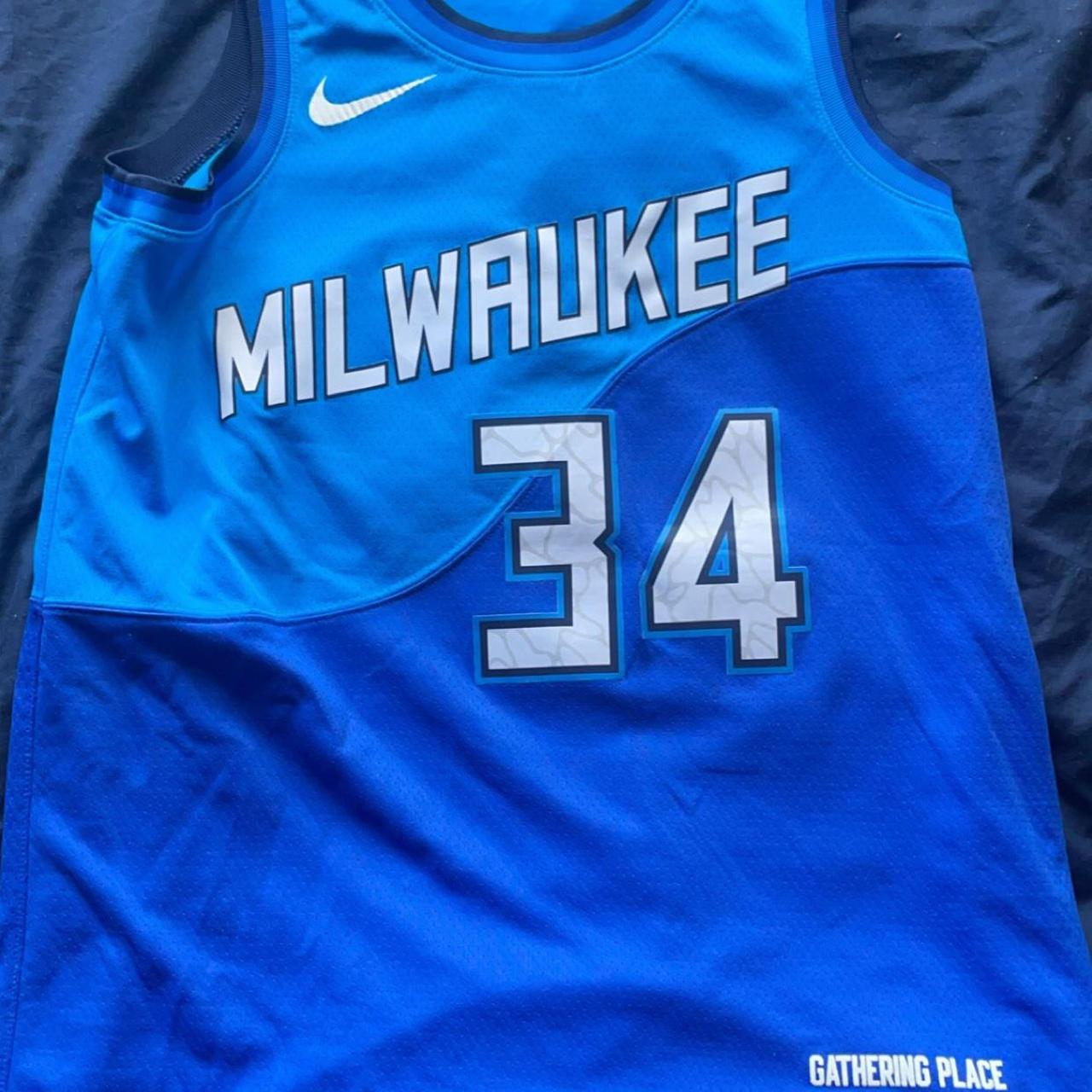milwaukee bucks blue line jersey