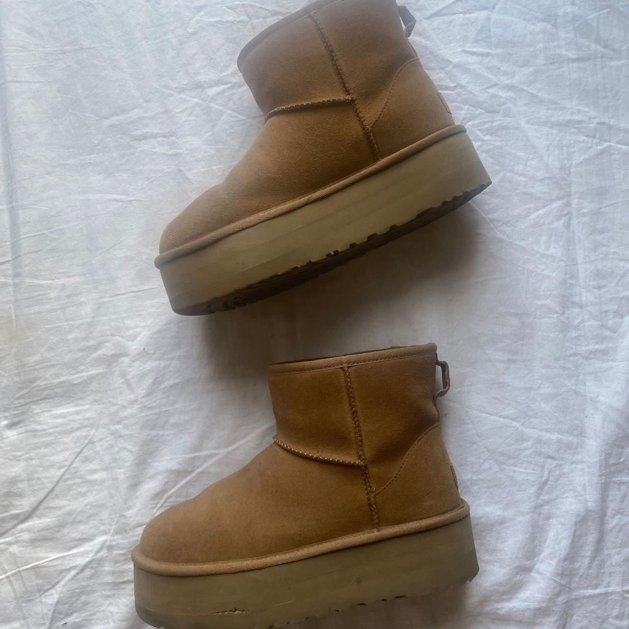 UGGS ULTRA MINI PLATFORM SIZE 6 - Depop