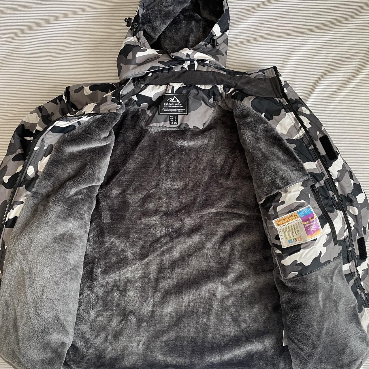 Y2K Magellan Outdoors Fleece Jacket! No major flaws - Depop