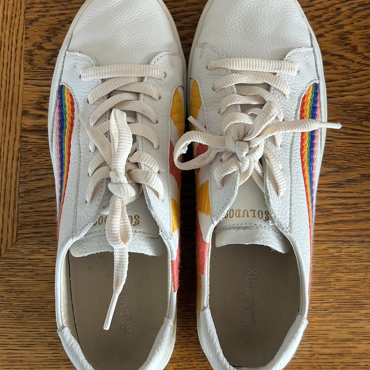 Soludos hot sale rainbow sneaker