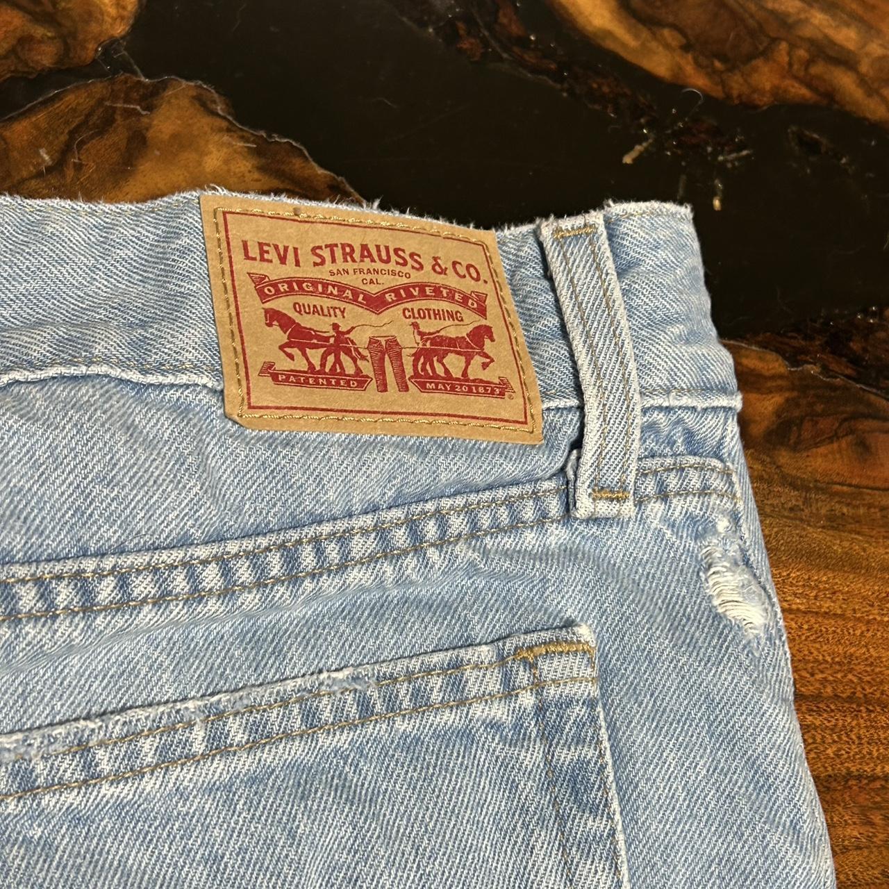 item listed by luciamiddleton365