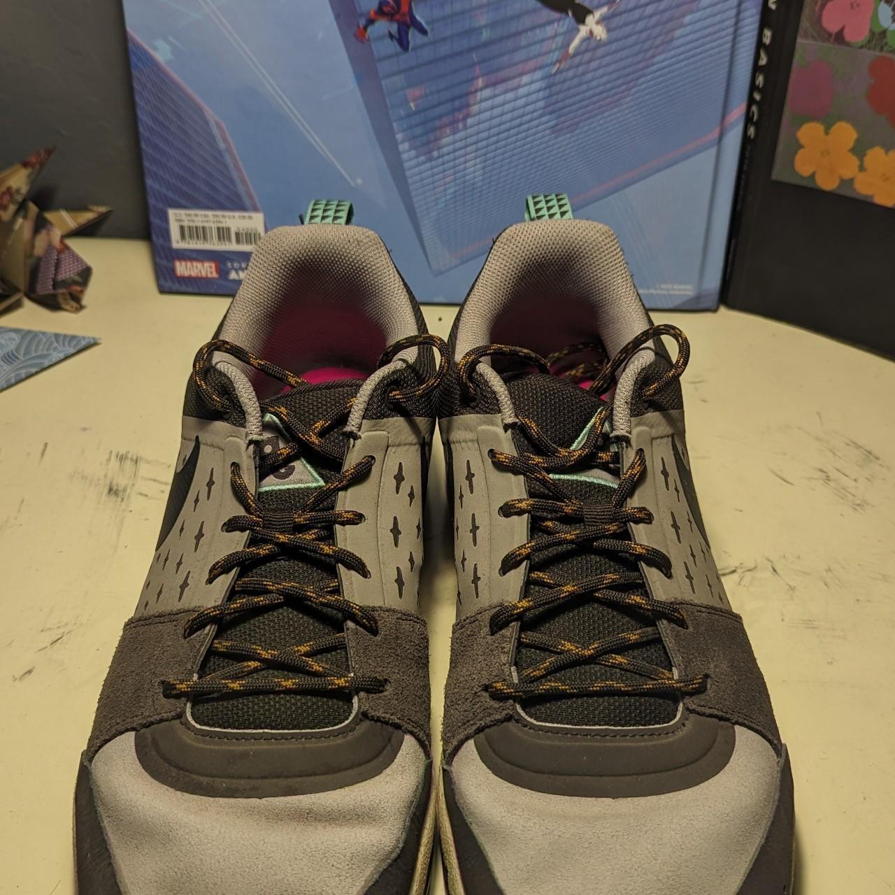 acg nike shoes pink