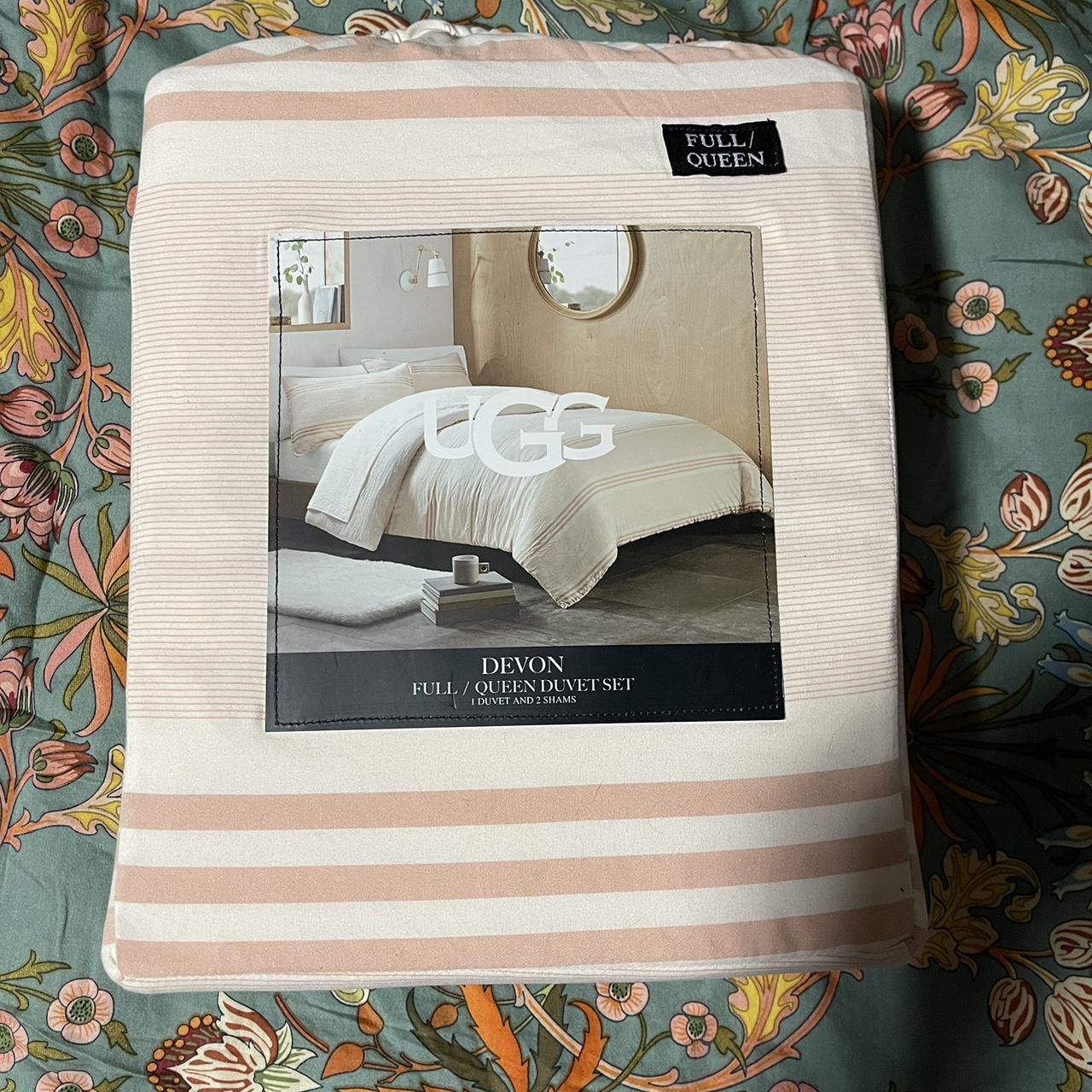 UGG Pink and White Decorhomeaccesories Depop