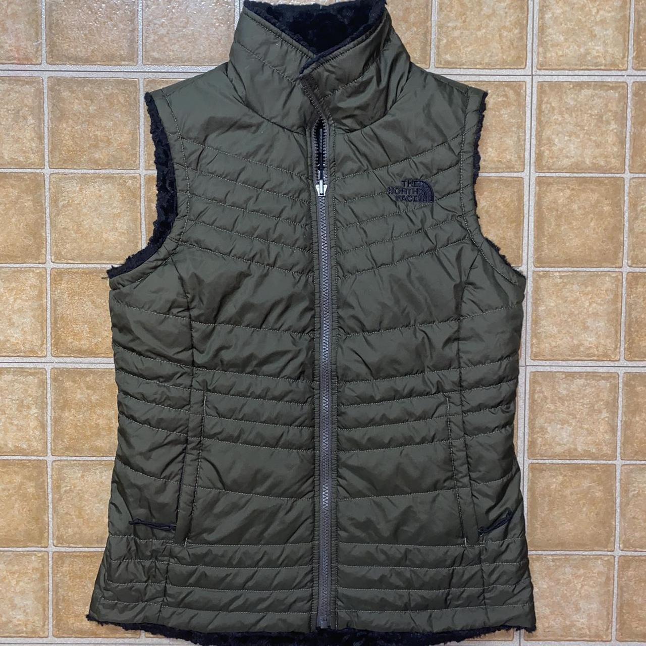 The North Face Women's Green and Black Gilet
