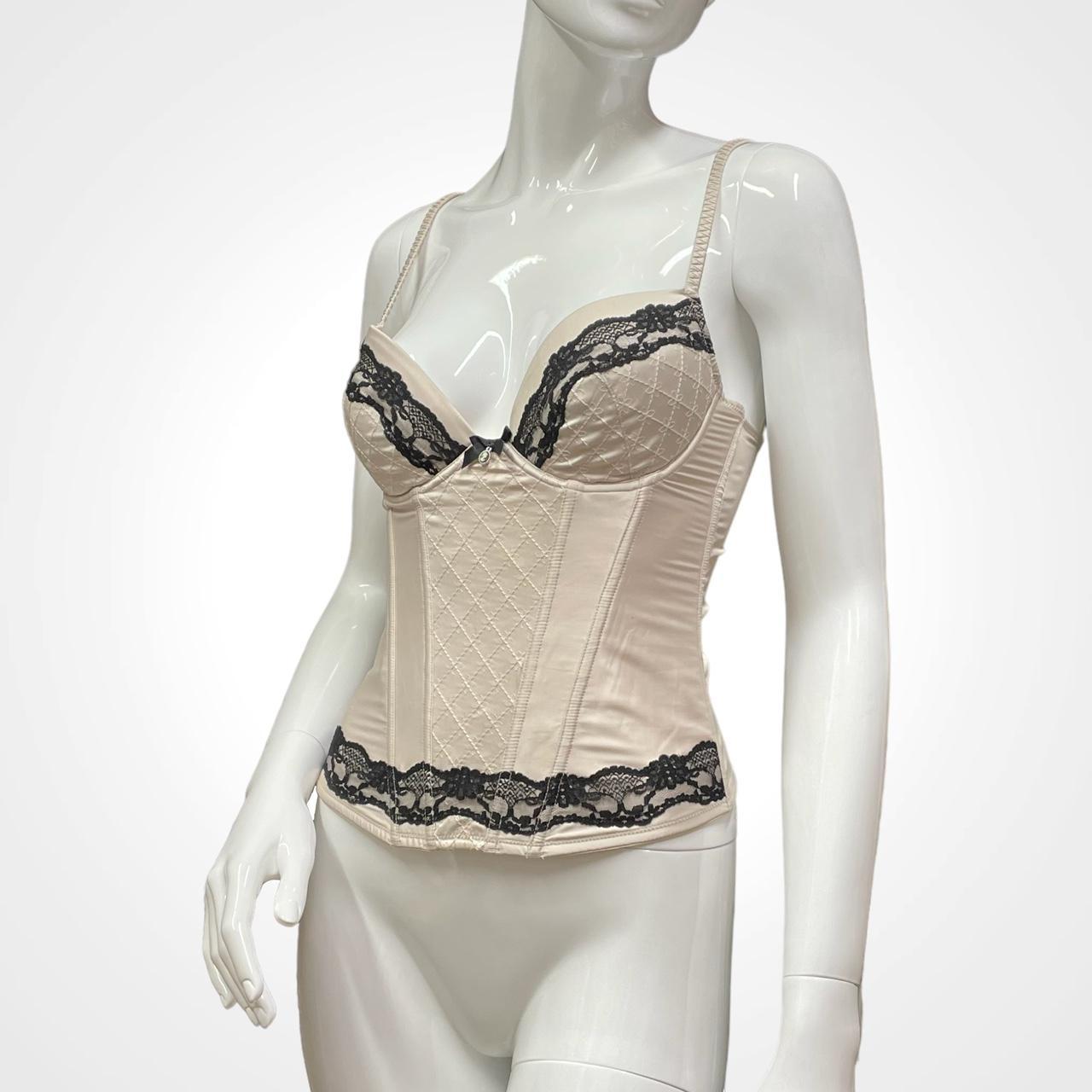 H&M Women's Corset Depop