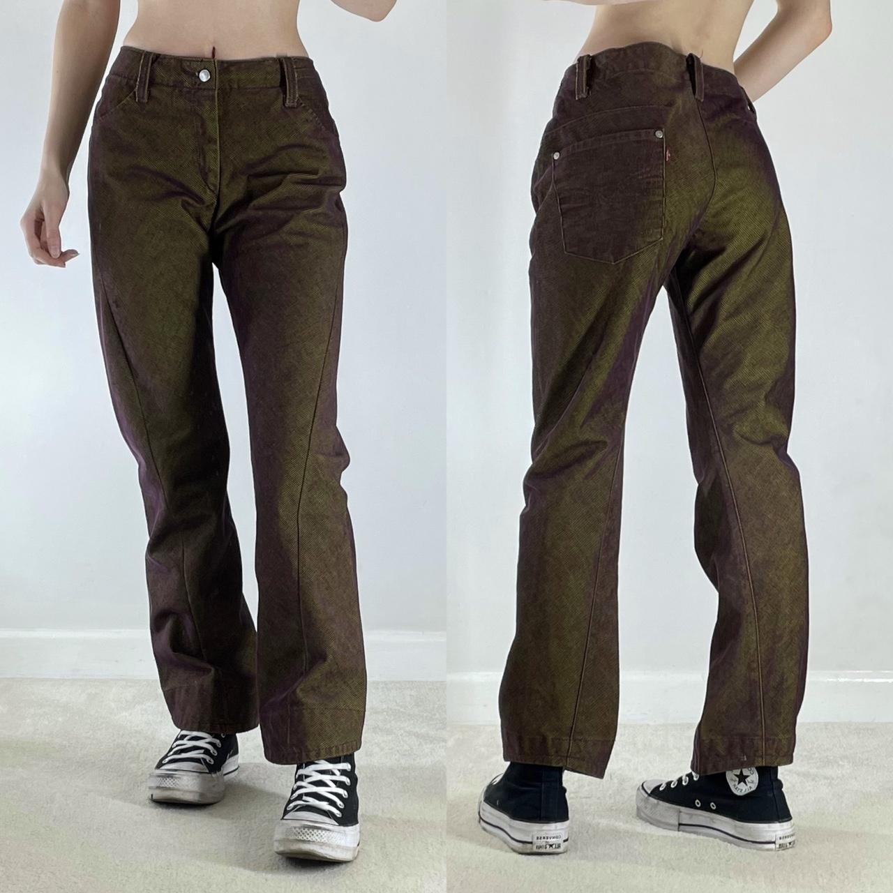 Levi's Women's Purple and Green Jeans | Depop