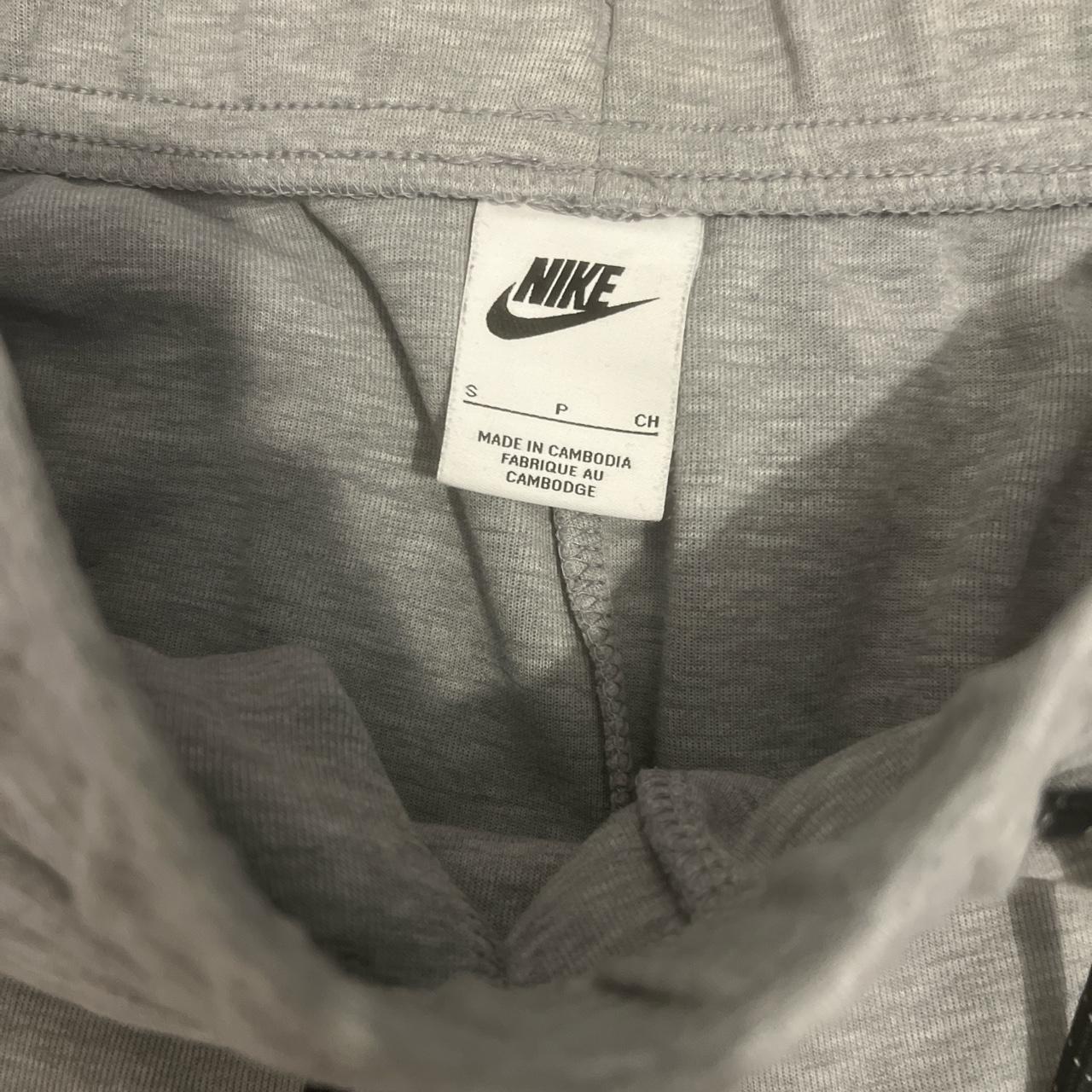 Nike tech fleece Hasn’t got a zip Has bleach on... - Depop