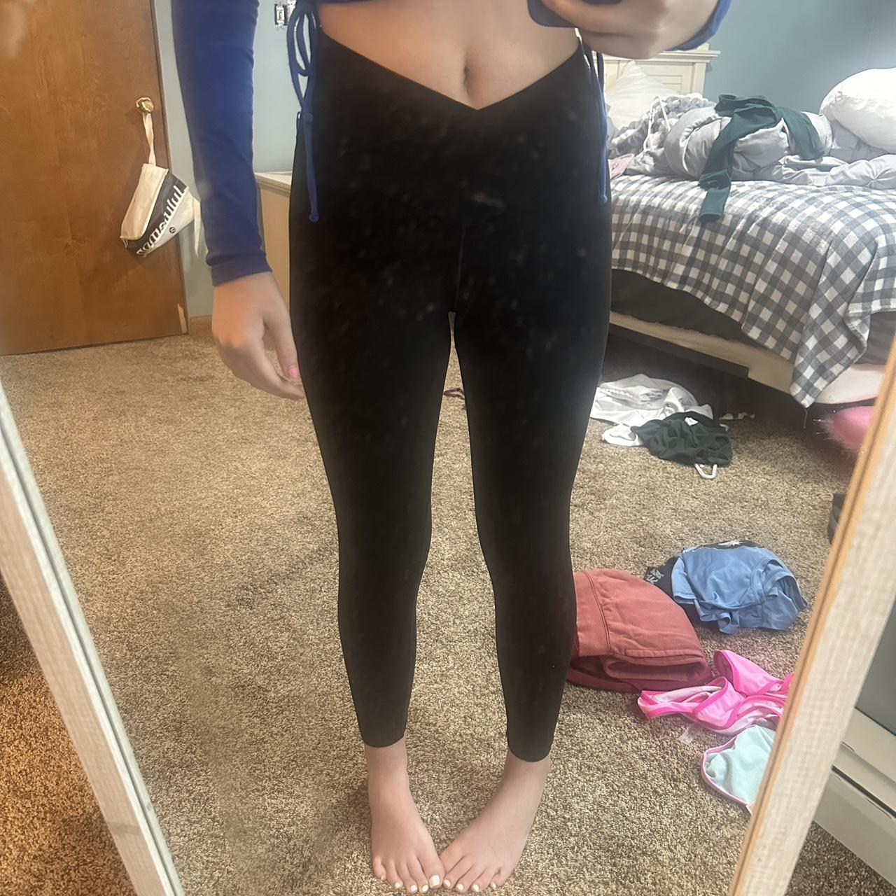 all in motion leggings - wayyy too small on me and i - Depop