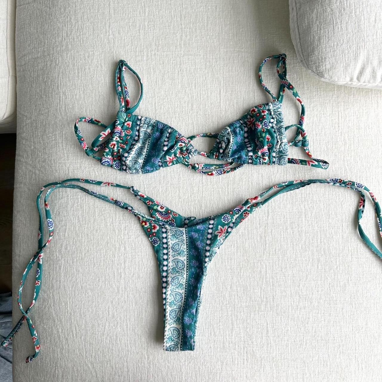 Xs bikini set hotsell