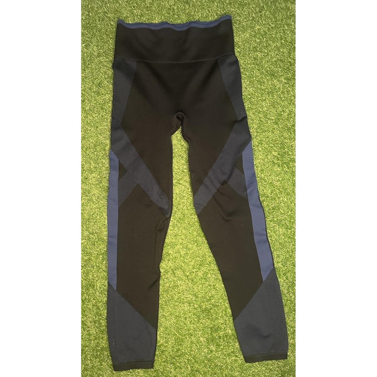 item listed by thehobbyhanger