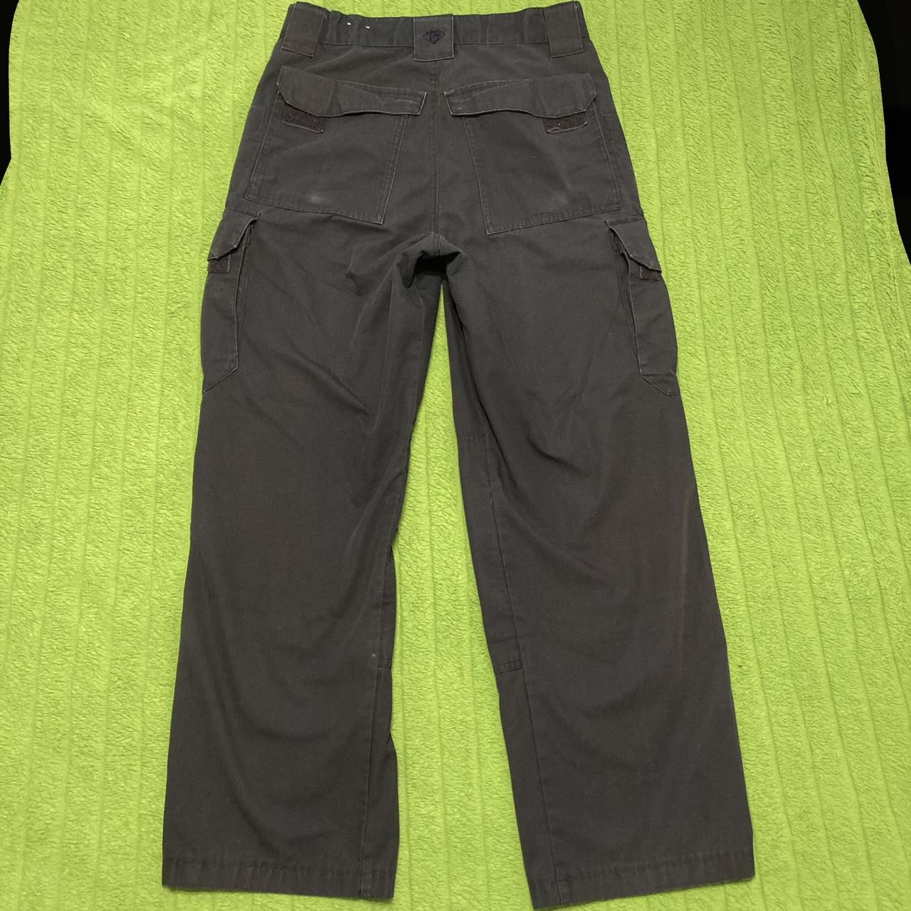 2000s Navy blue TRU-SPC baggy cargos pants ... - Depop