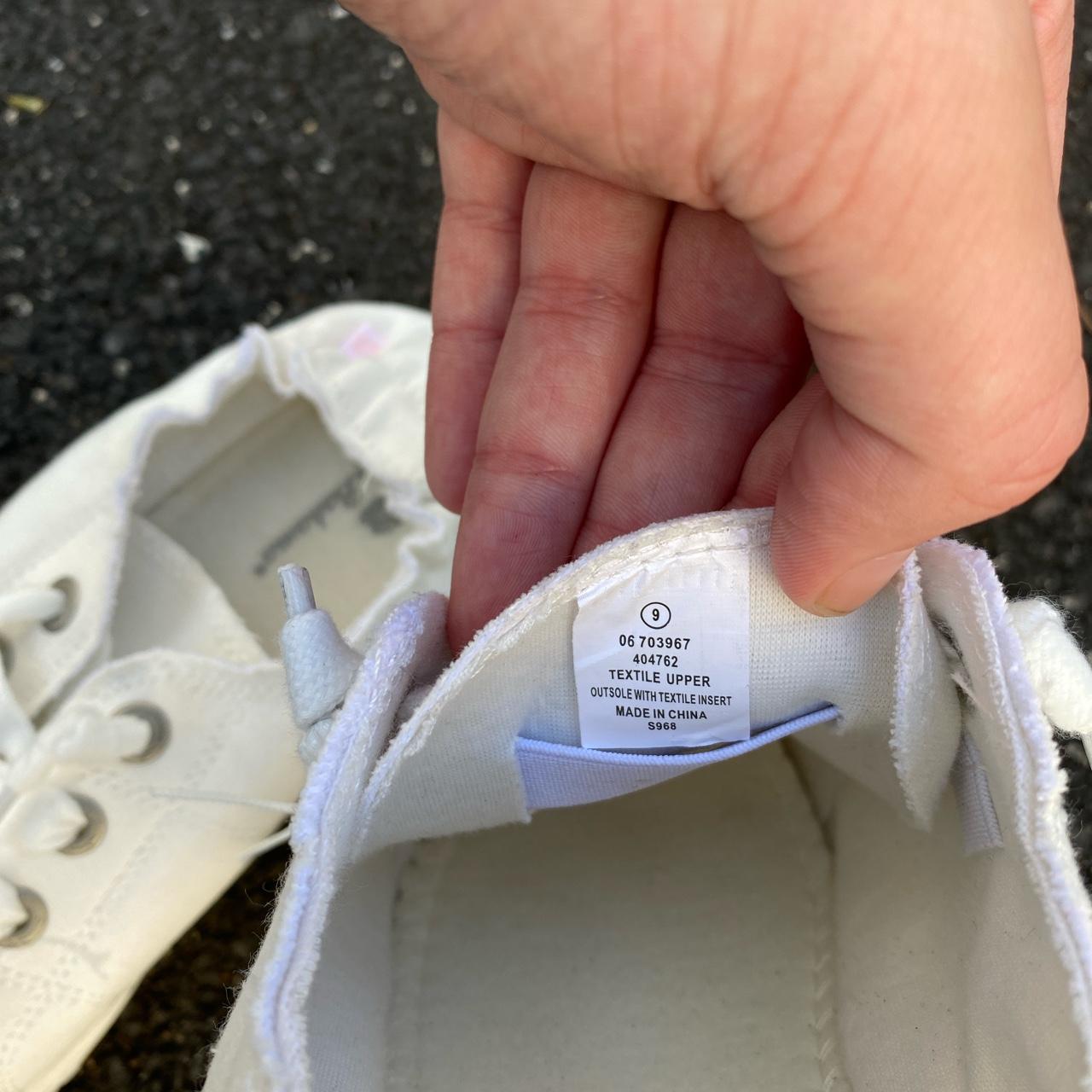 Tommy Bahama Women's White Trainers (4)