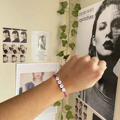 Olivia Rodrigo Bracelet Set Bundle of 6 Handmade - Depop