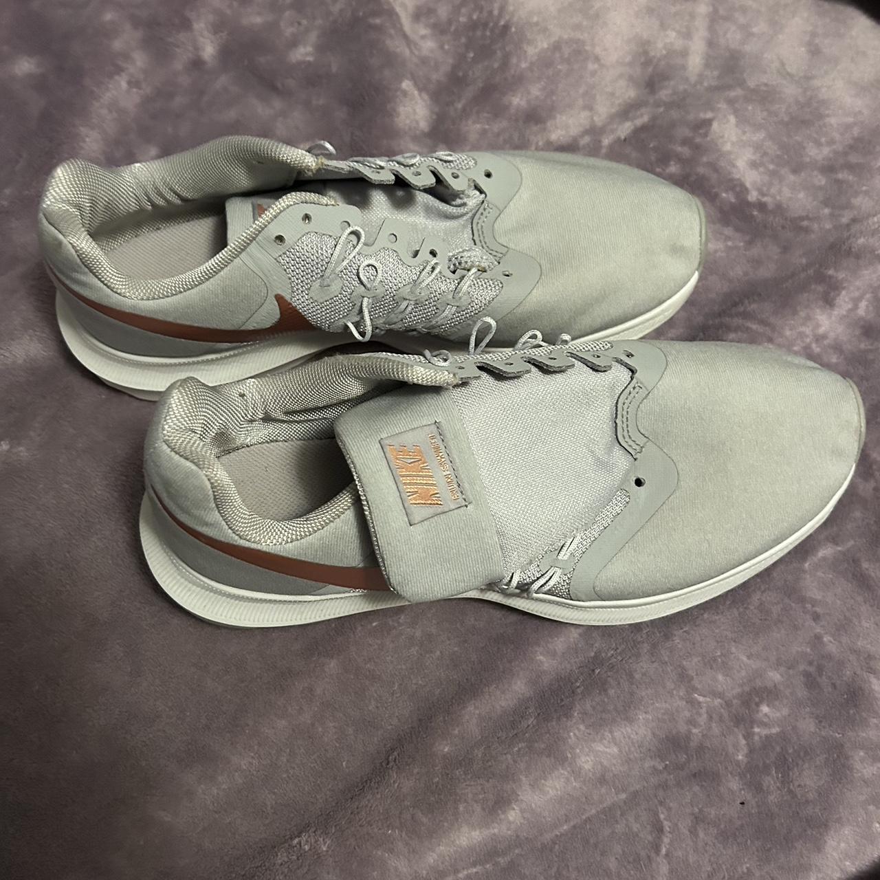 size women s 8 grey and rose gold nike running. Depop