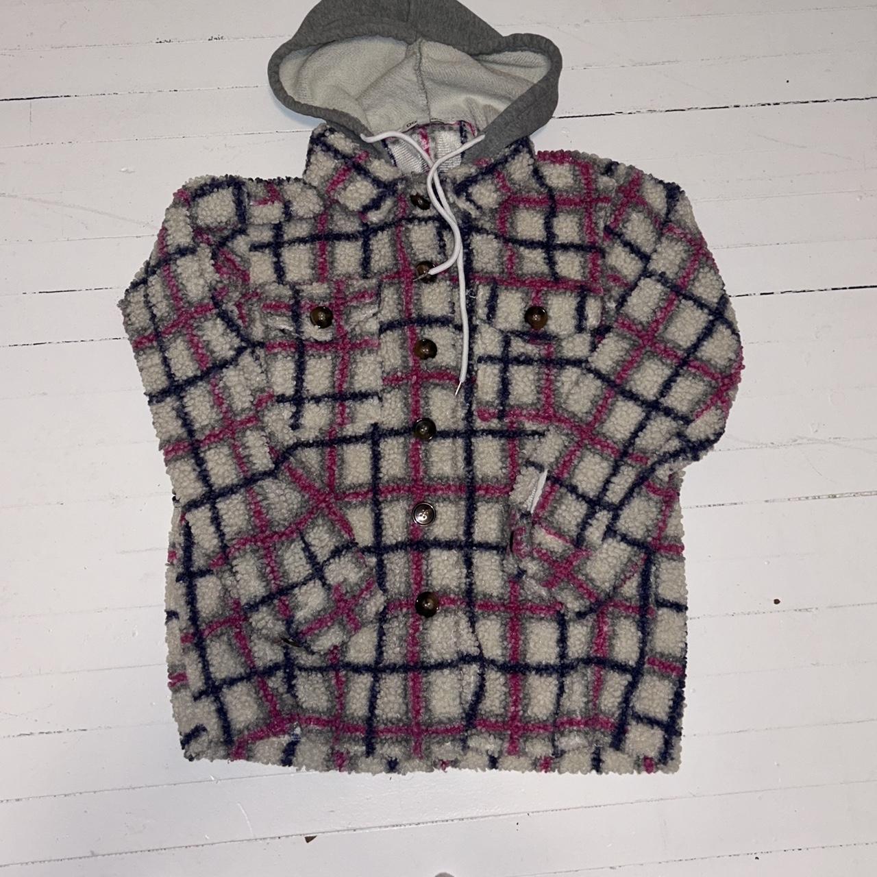 item listed by clothing_treasures_haven
