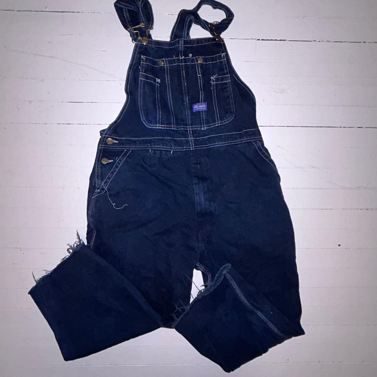 item listed by clothing_treasures_haven