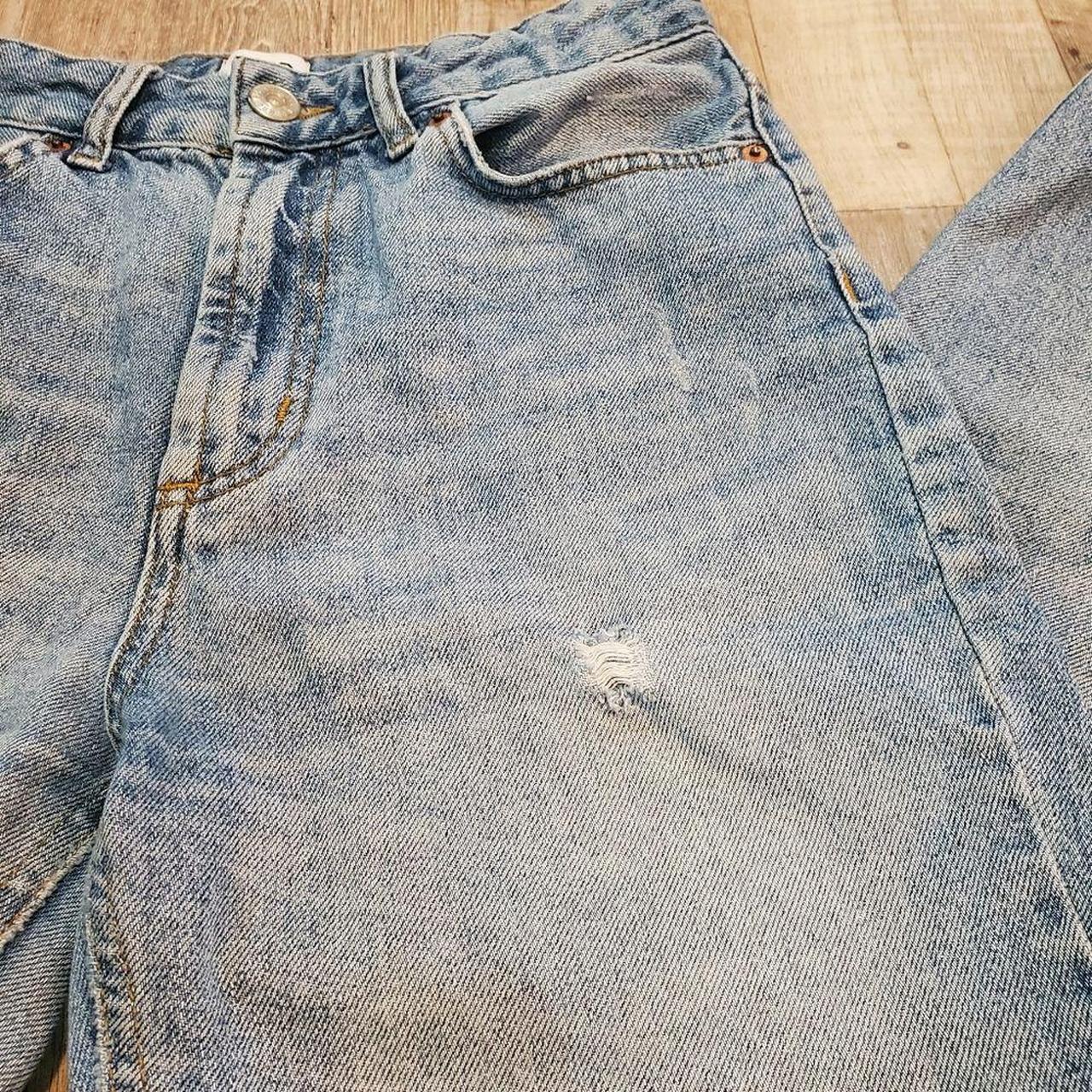 BDG urban outfitters size 26 women's light wash mom... Depop