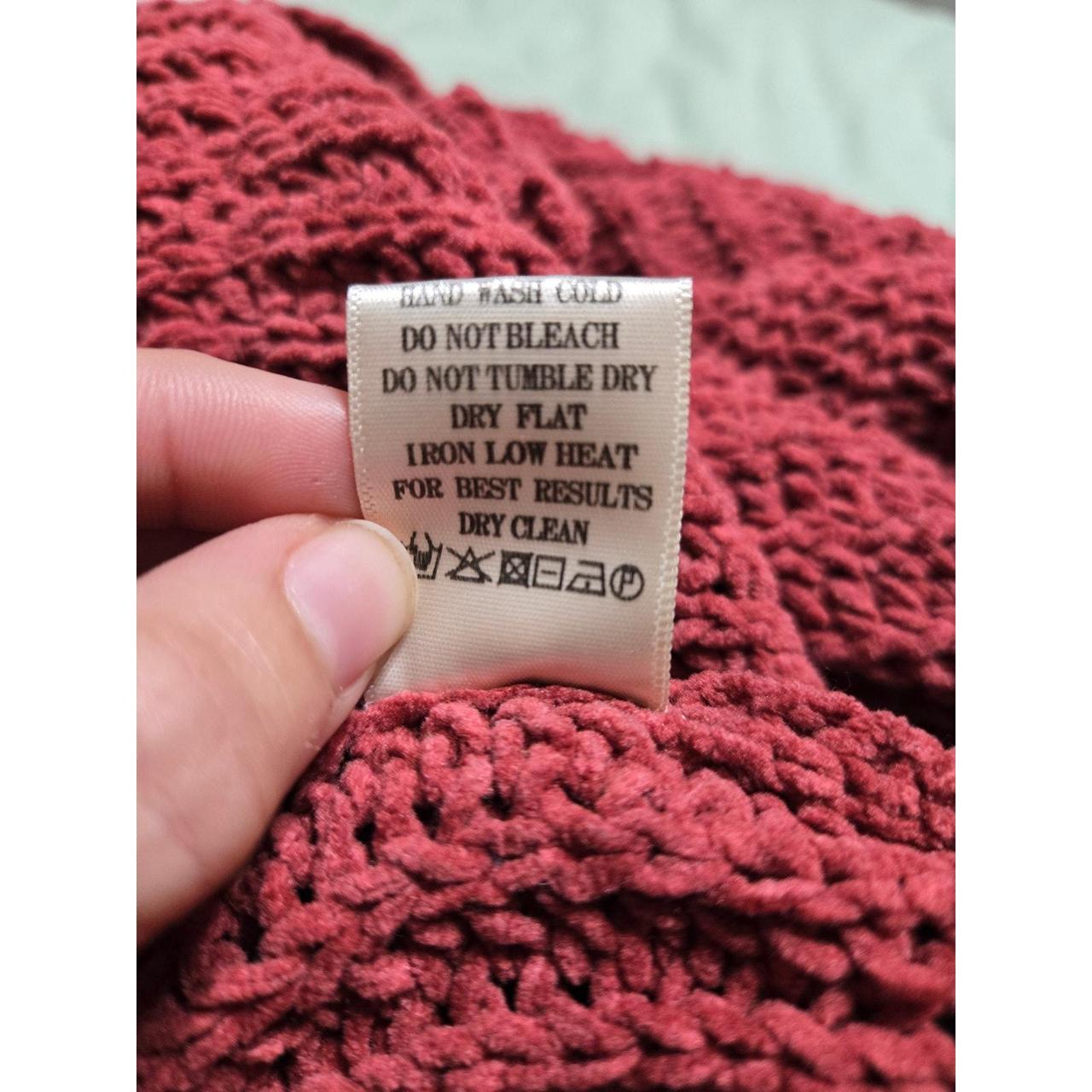 Source Unknown Women's Sweater - Red - L – New in… - image 8