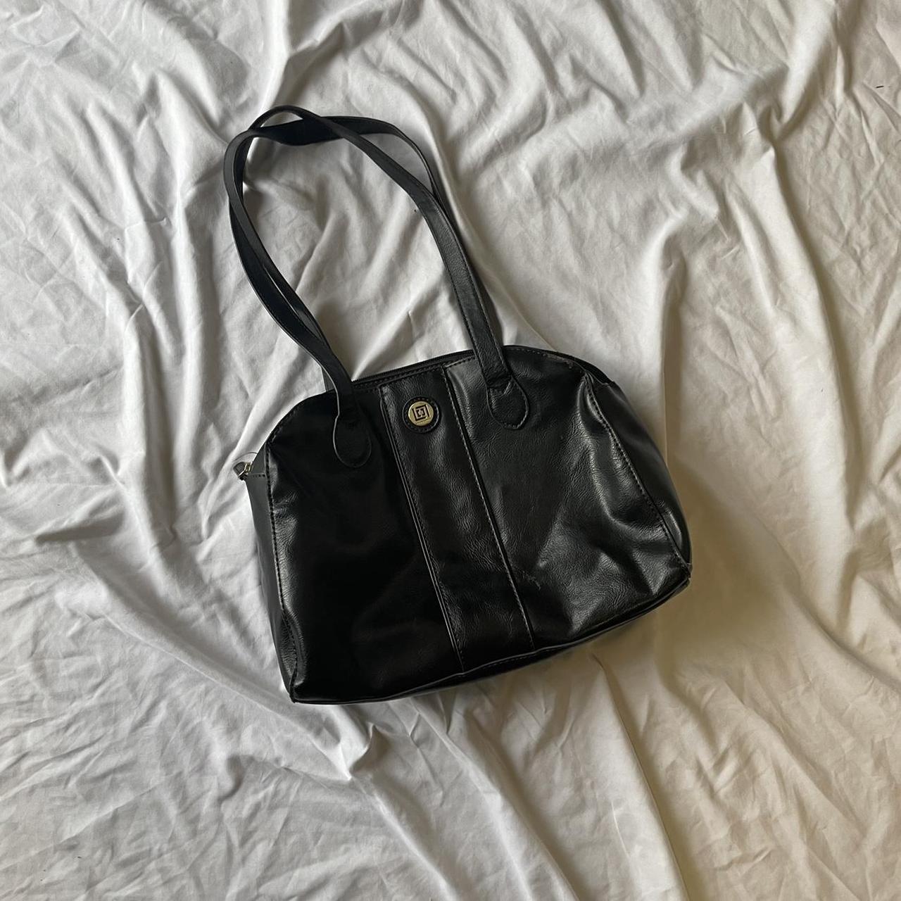 Liz Claiborne black purse! - Depop