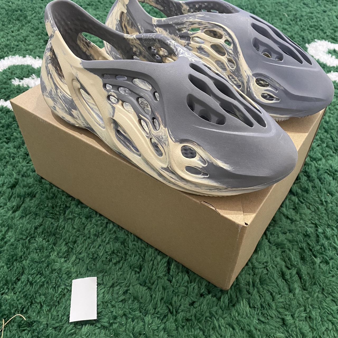 yeezy foam mxt