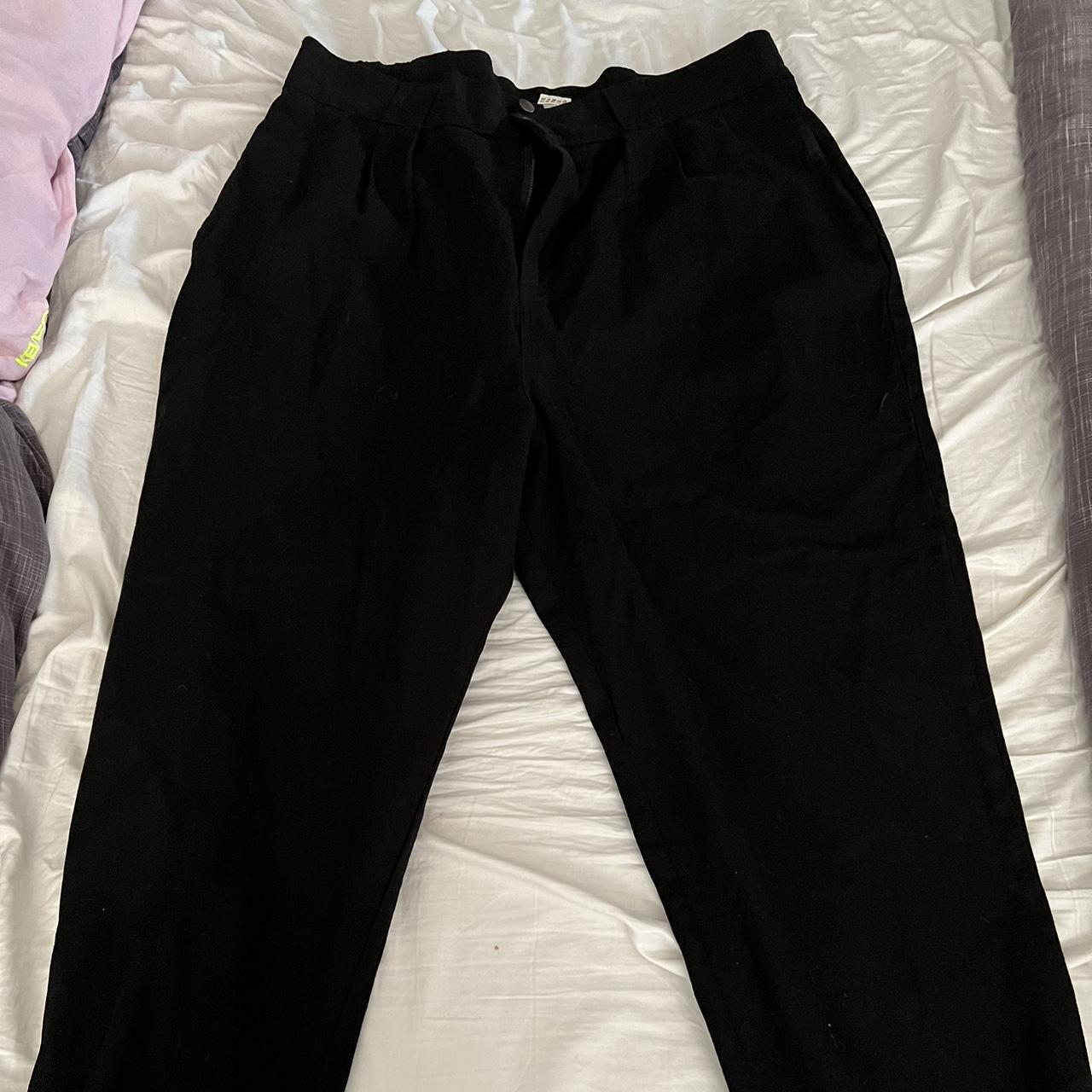 Lucy and Yak Women's Black Trousers | Depop