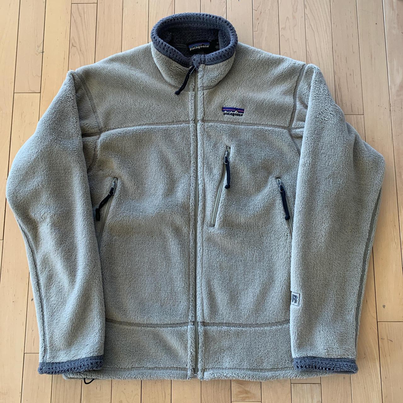 Vintage ‘02 Patagonia R4 Fleece Jacket Perfect... - Depop