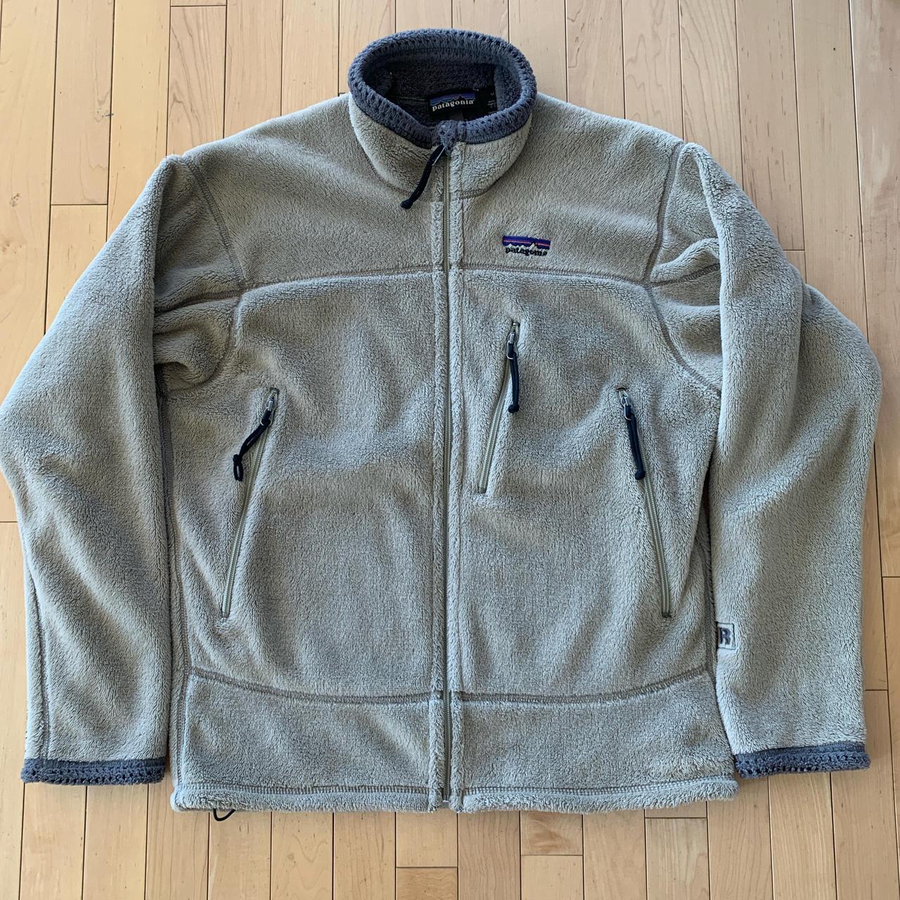 Vintage ‘02 Patagonia R4 Fleece Jacket Perfect... - Depop
