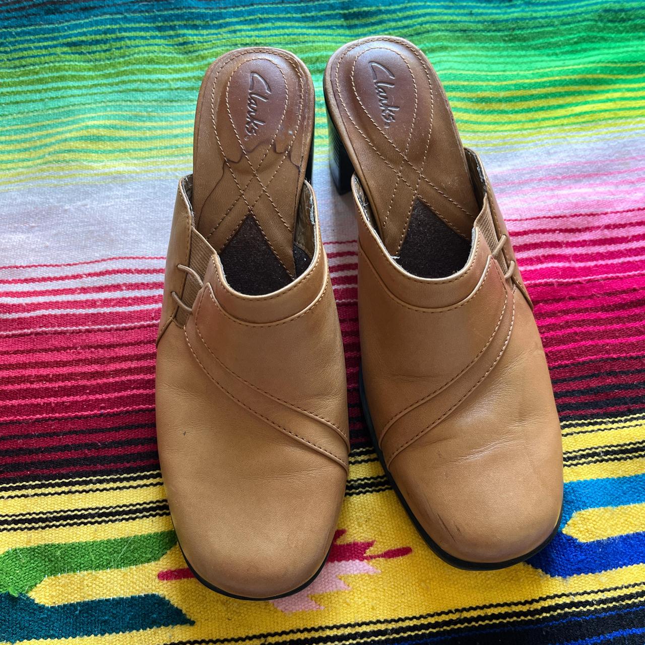 clarks clogs and mules