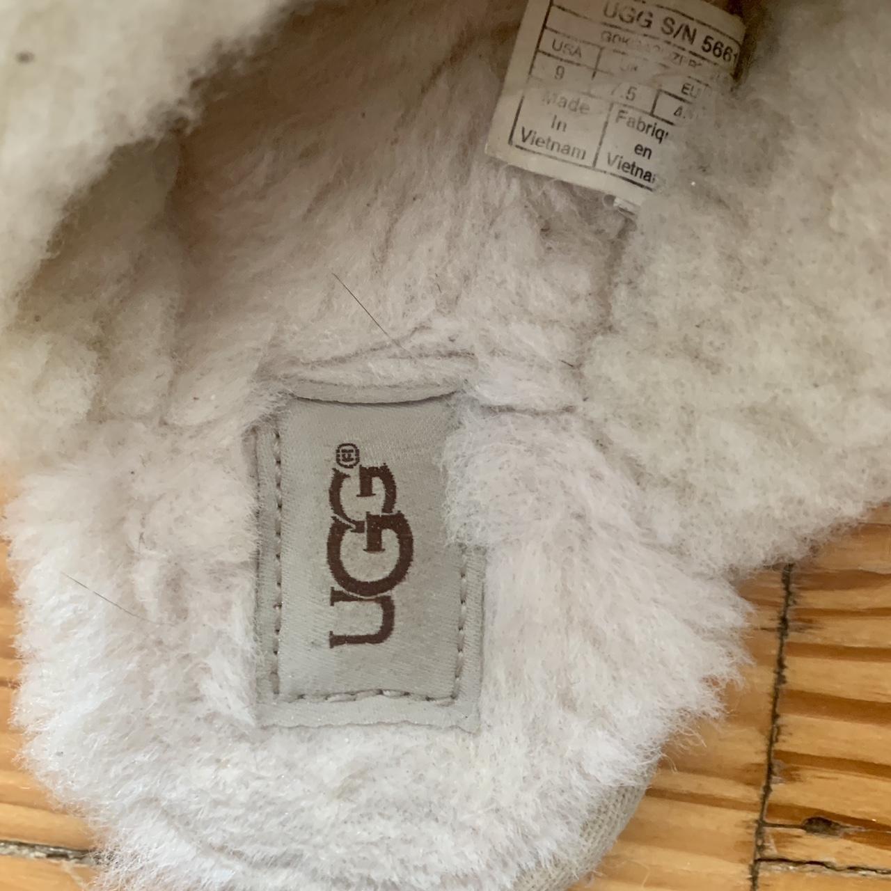 UGG comfy slippers - Depop