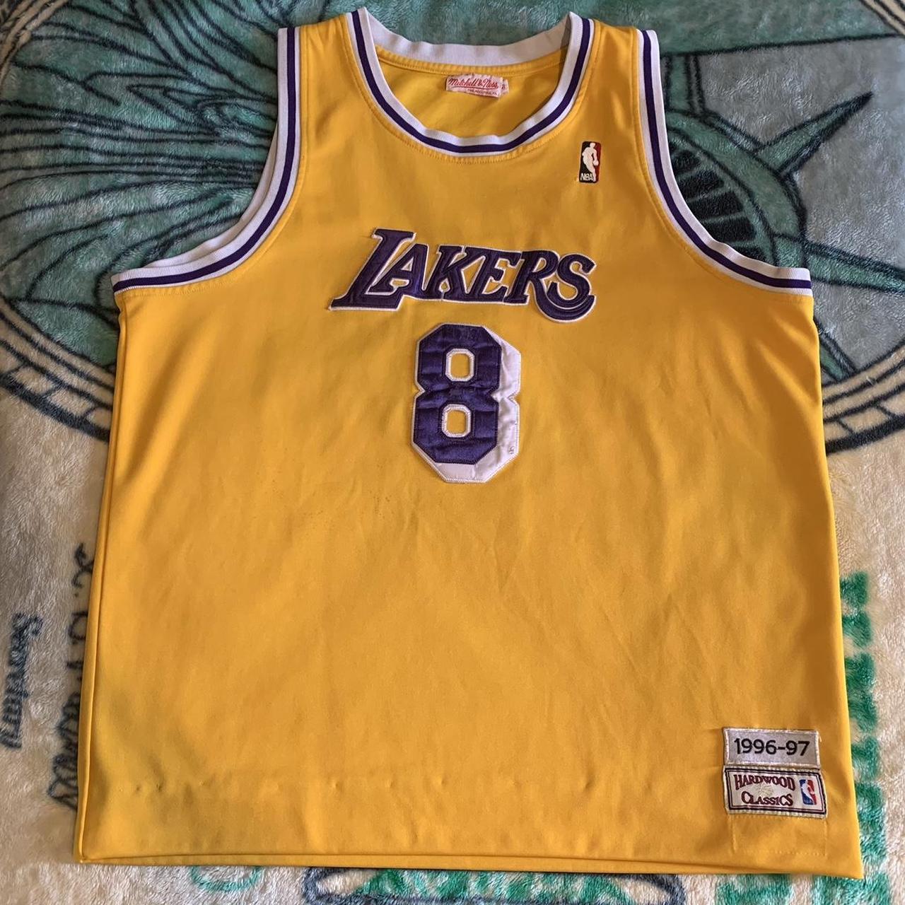 Kobe Jersey size L used ( number fell off during - Depop