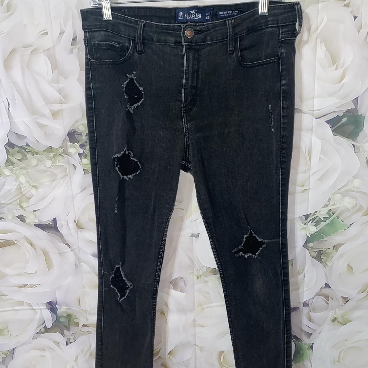 Dark blue Hollister skinny jeans Jeans are so cute - Depop