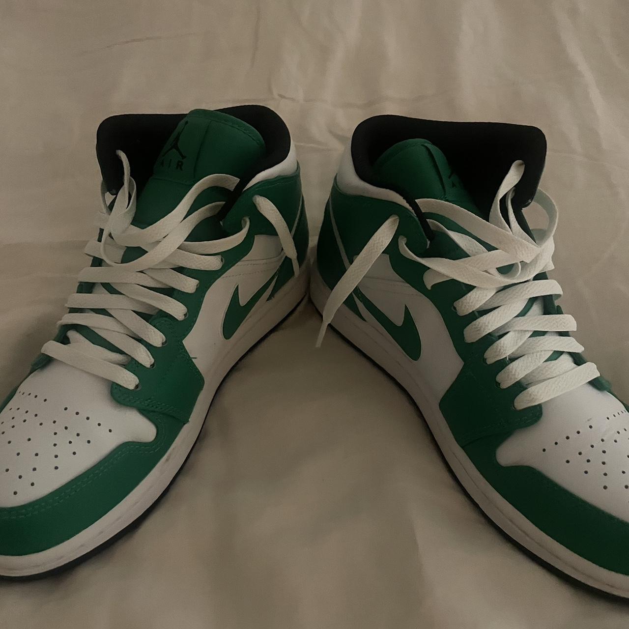 mens jordans green