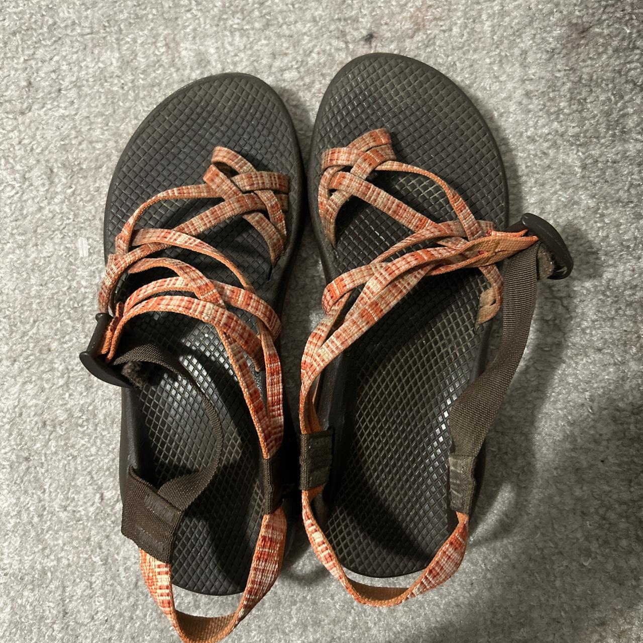 chacos brown