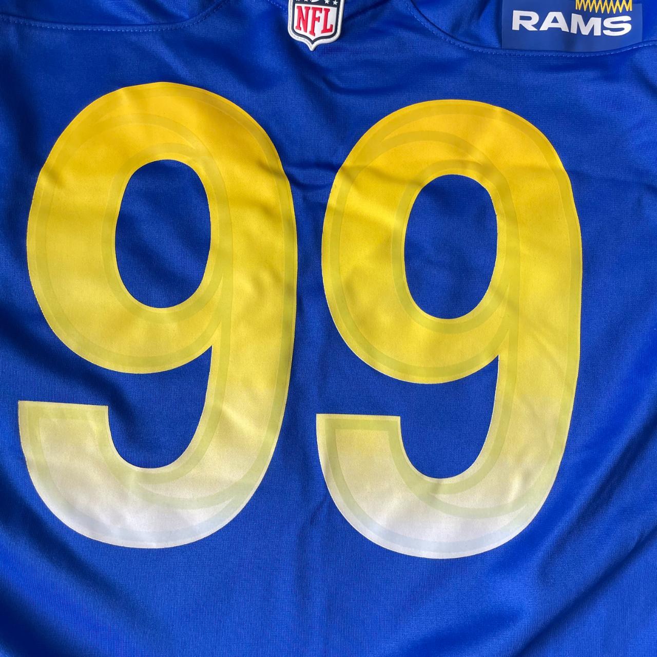 JS2430 #99 Aaron Donald Los Angeles Rams Vapor - Depop