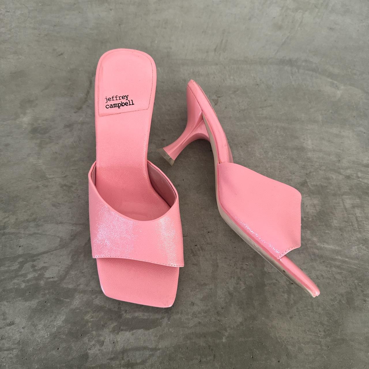 Bubblegum pink fashion sandals