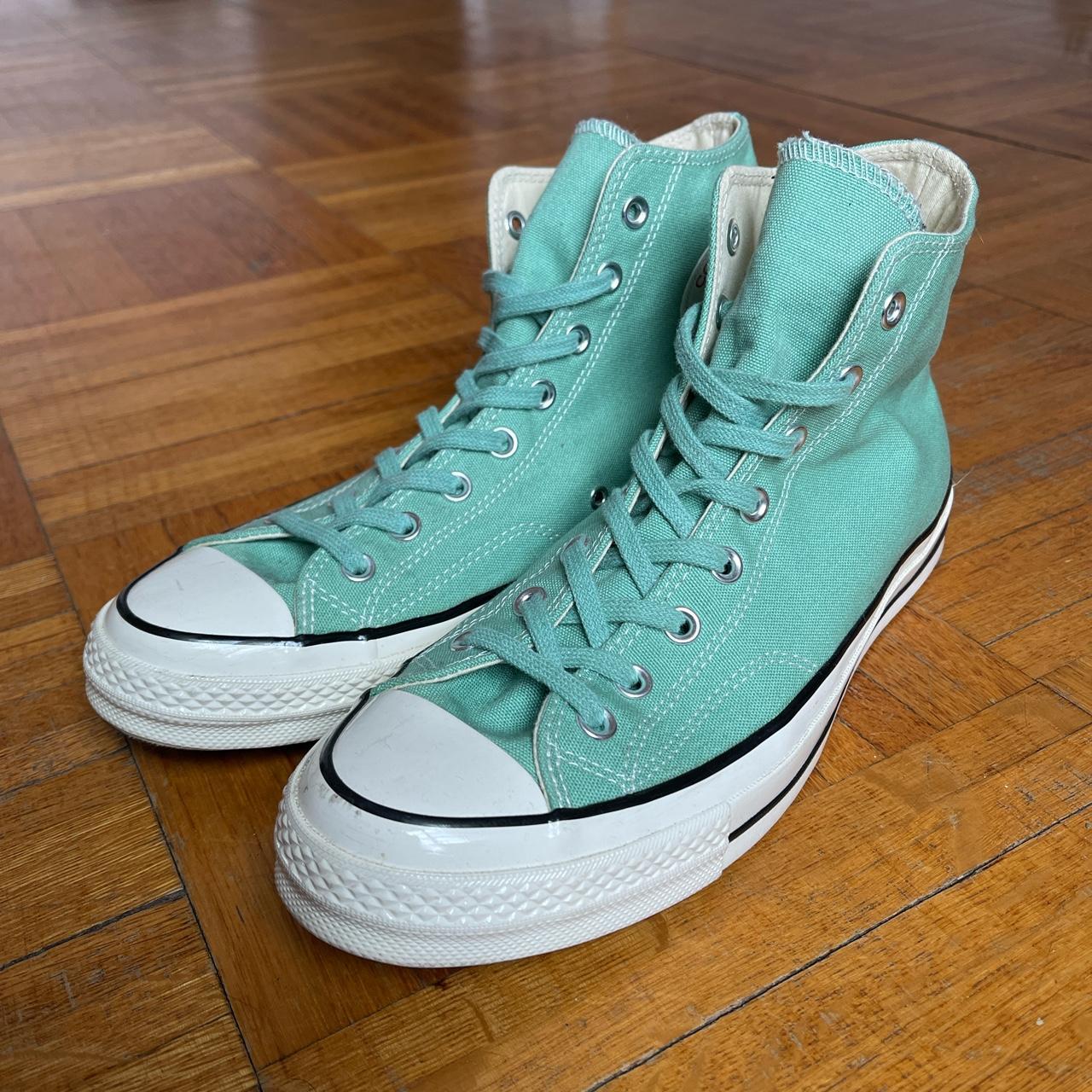 Mint green sale converse