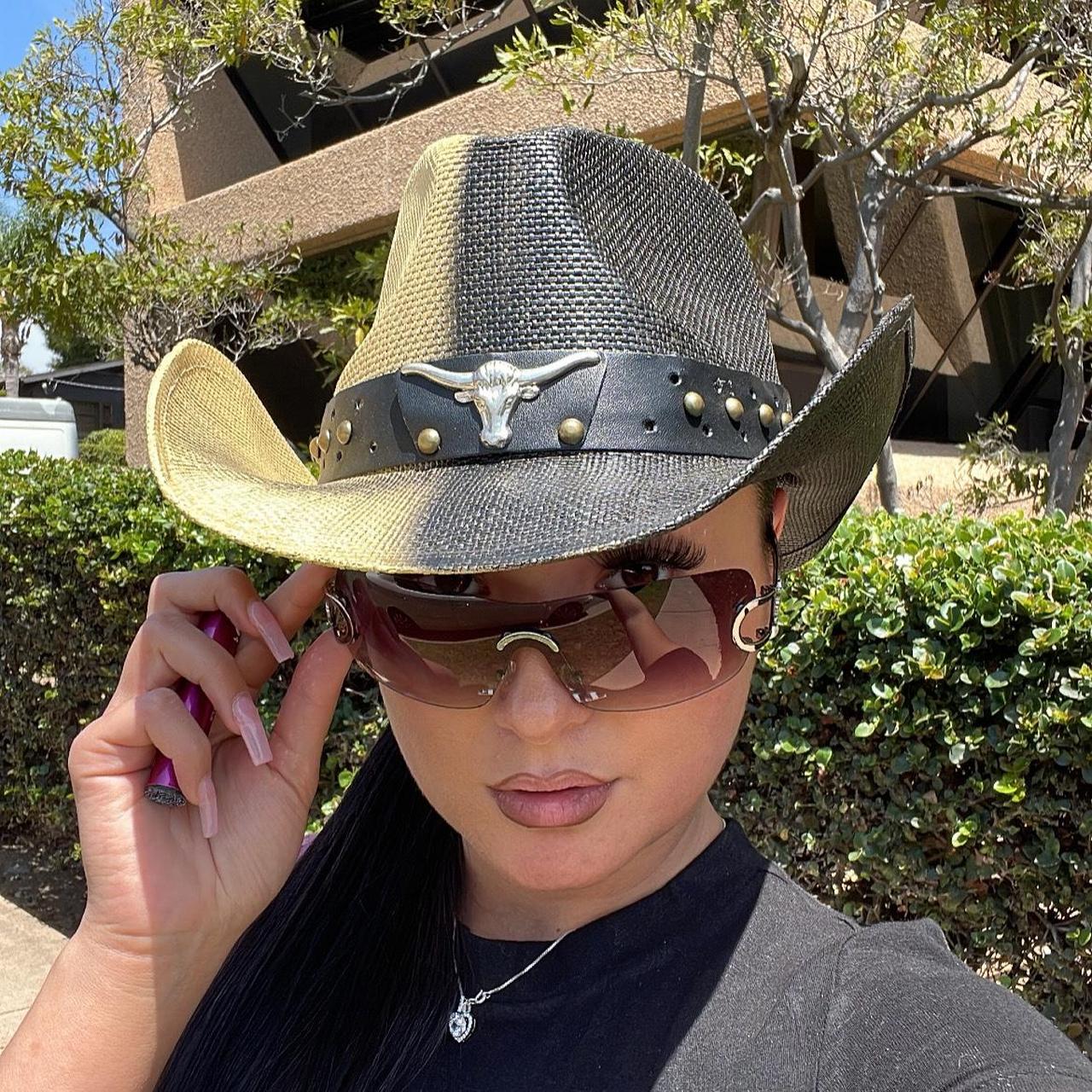 Women's Hat - Black/Cream – Half black half blond… - image 4