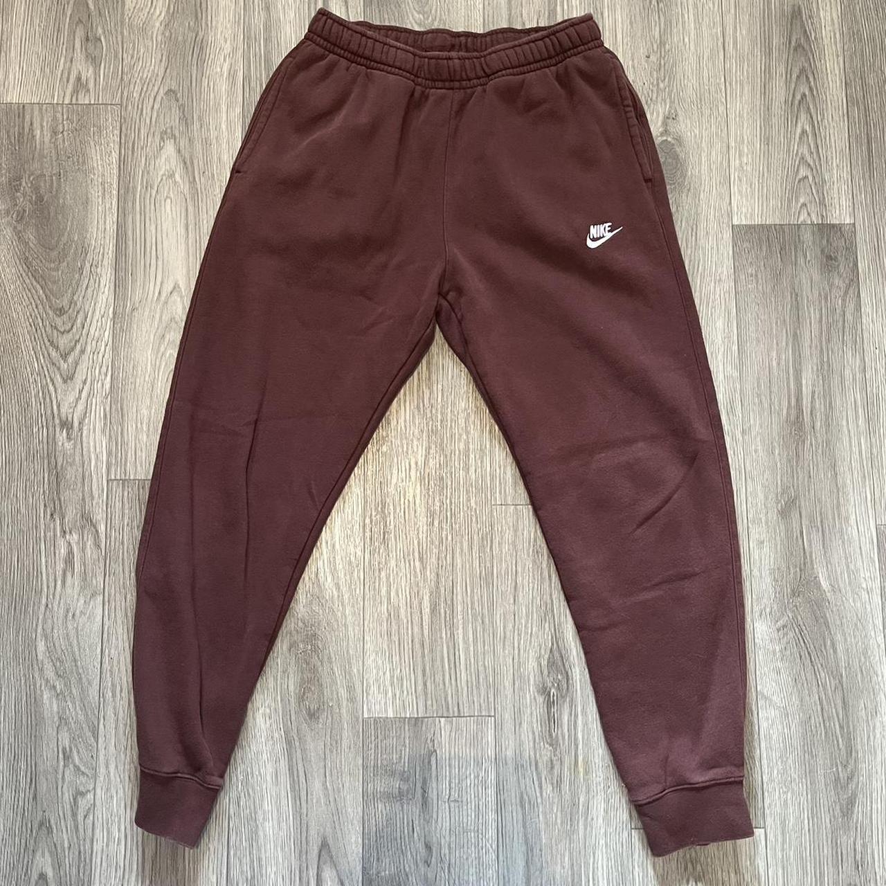 mens nike burgundy joggers